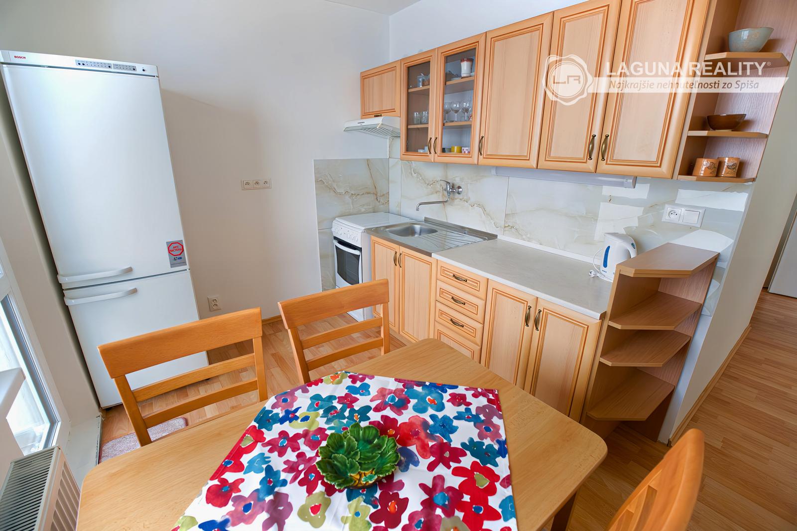PRENÁJOM! Byt 2+1 (62 m2) s balkónom v centre, Levočská ul., Sp. N. Ves
