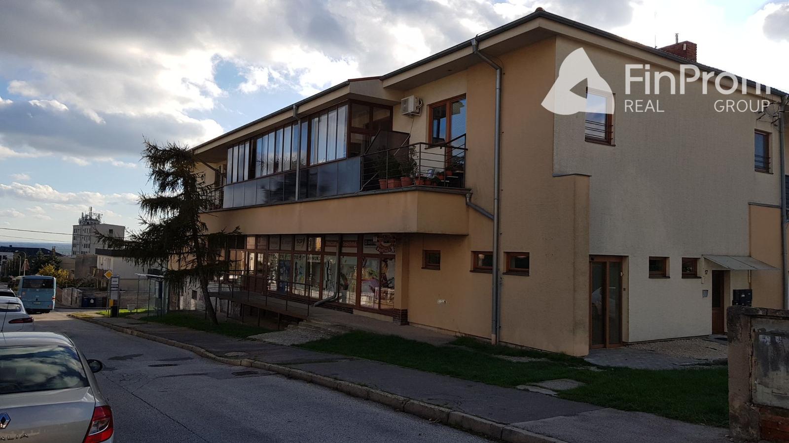 Predám polyfunkčnú budovu - kompletne prenajatú v Nitre. – fotka 2