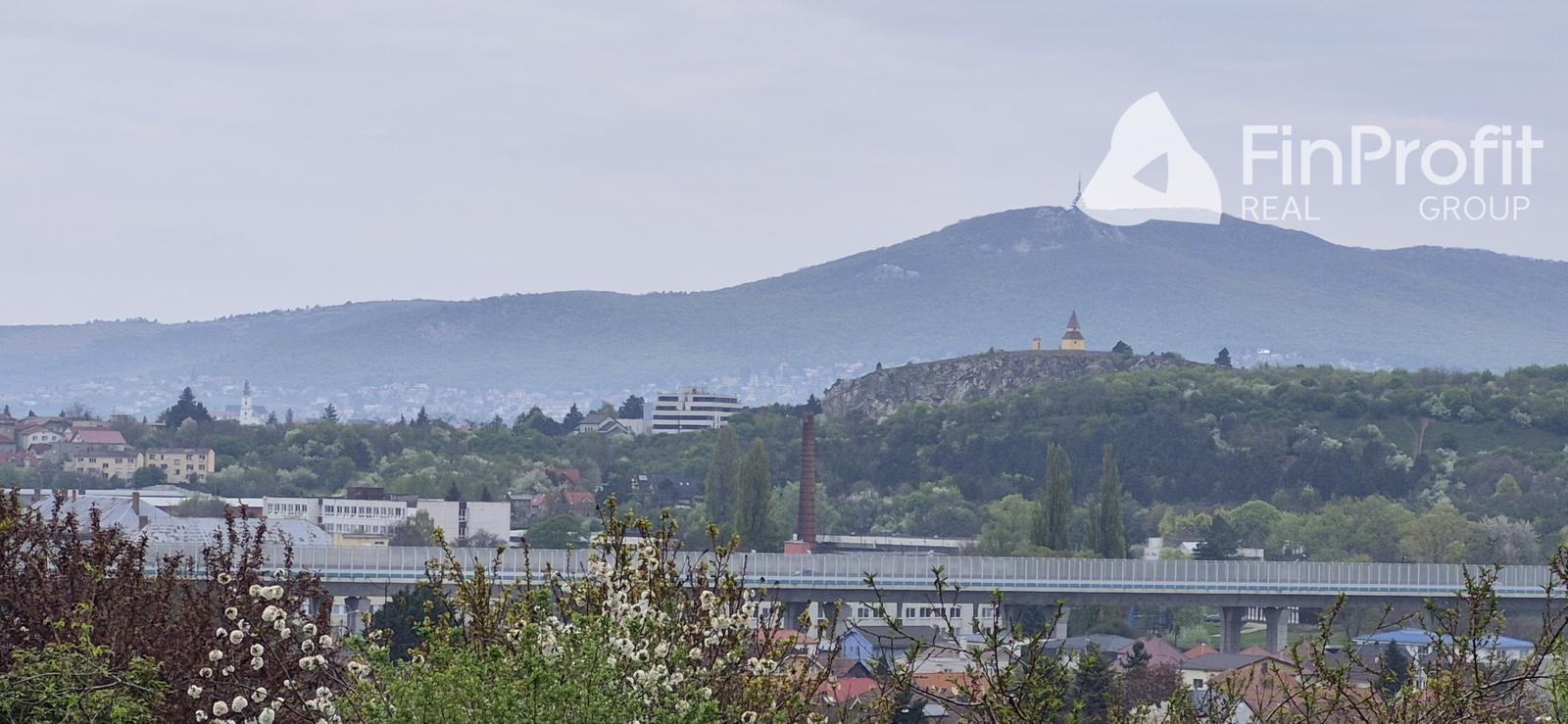 Predám pozemok - Horné Krškany, Nitra 11583m2. – fotka 2