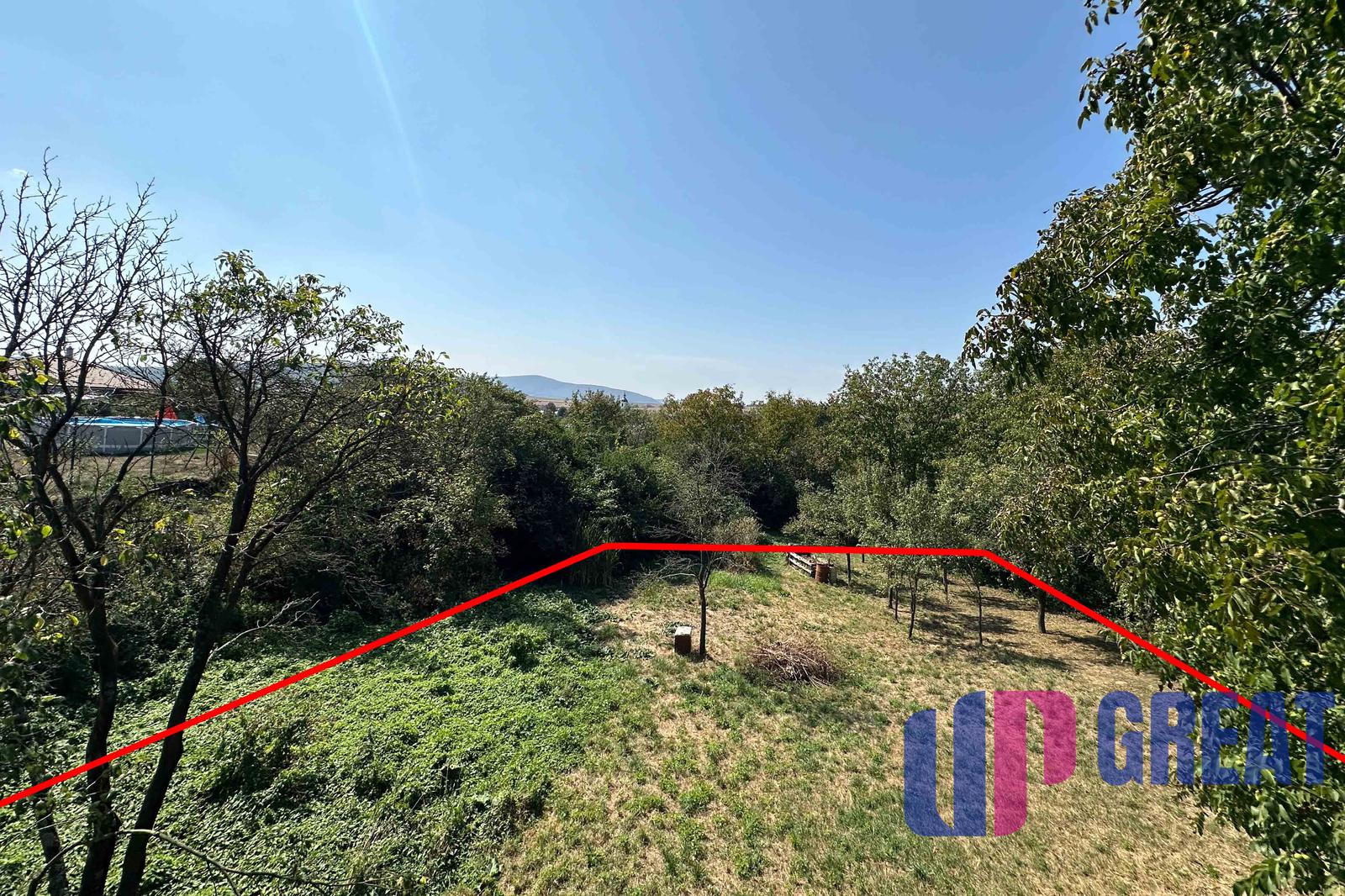 NA PREDAJ pozemok s výhľadmi a potenciálom, Bošáca (1241 m²) – fotka 2
