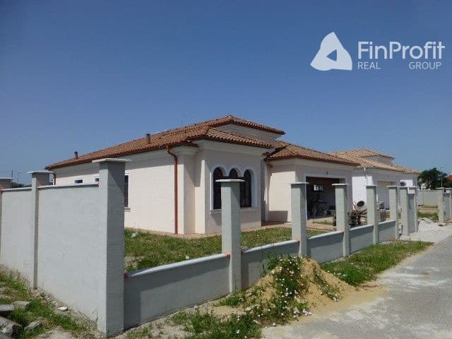 Nadštandardná novostavba 4i rodinného domu o výmere 220 m2.