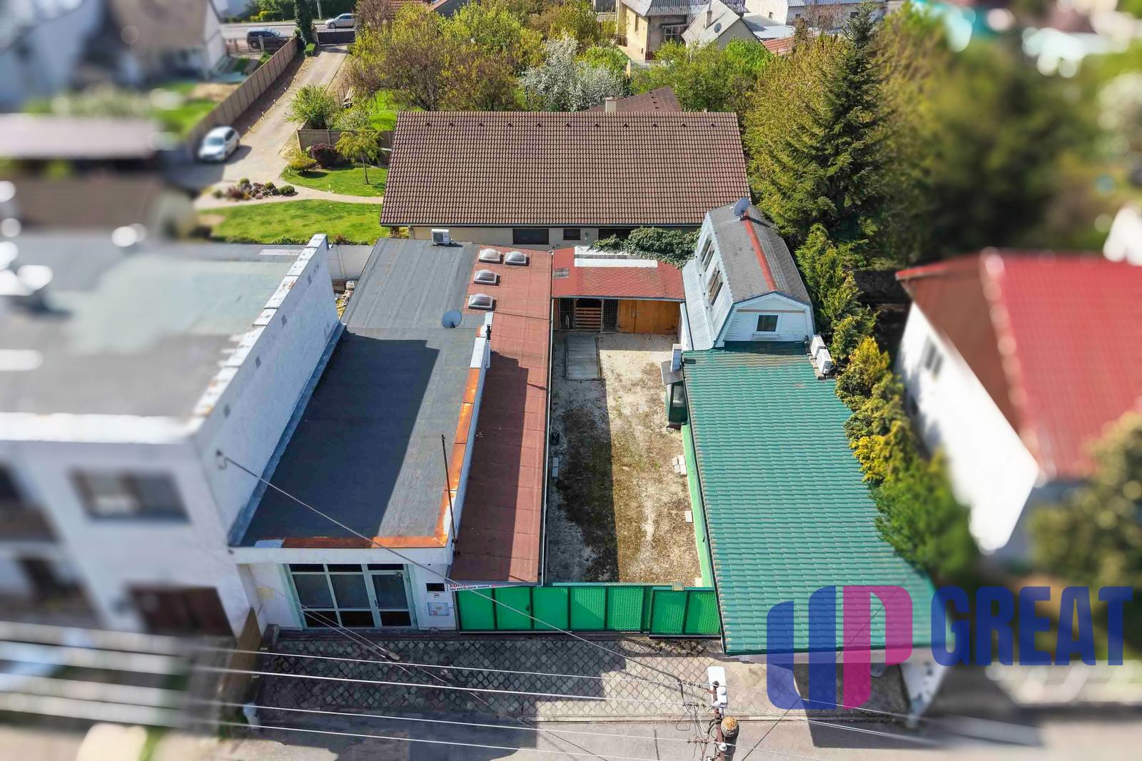 NA PREDAJ budovy s podnikateľským potenciálom, Nové Mesto nad Váhom – fotka 2