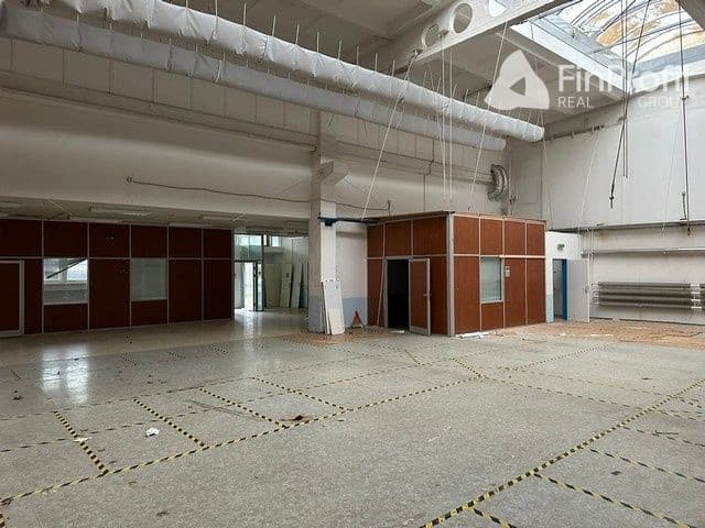 Vykurovaný skladový priestor 550 m2 na Púchovskej ul. – fotka 2