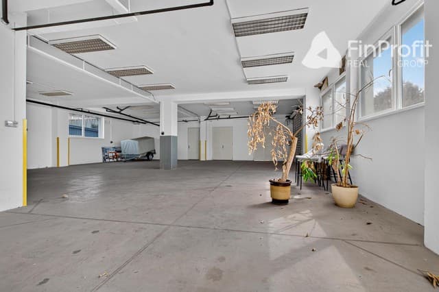 Obchodno-skladový priestor na prenájom - 246 m2, Vajnorská ul. – fotka 2