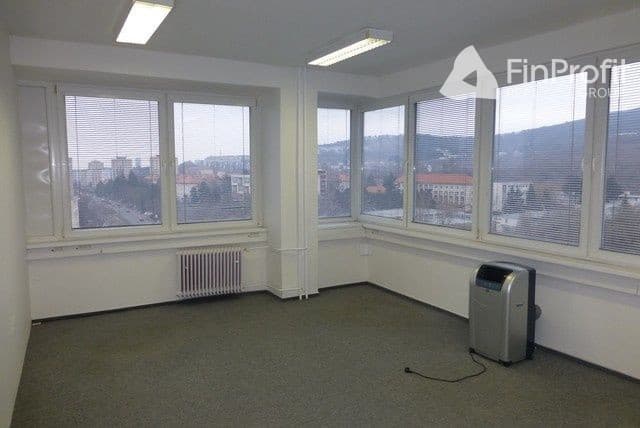 Dvojkancelária s parkovacím miestom zdarma - 52,10 m2, Račianska ul.