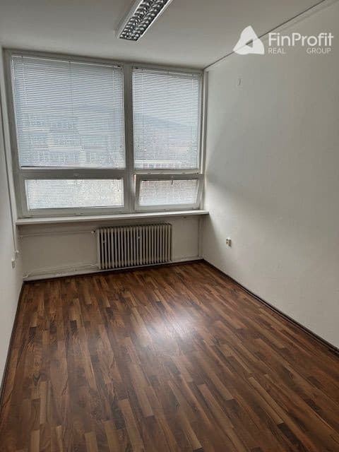 Kancelárske priestory s umývadlom - od 15 m2, Račianska ul. – fotka 2