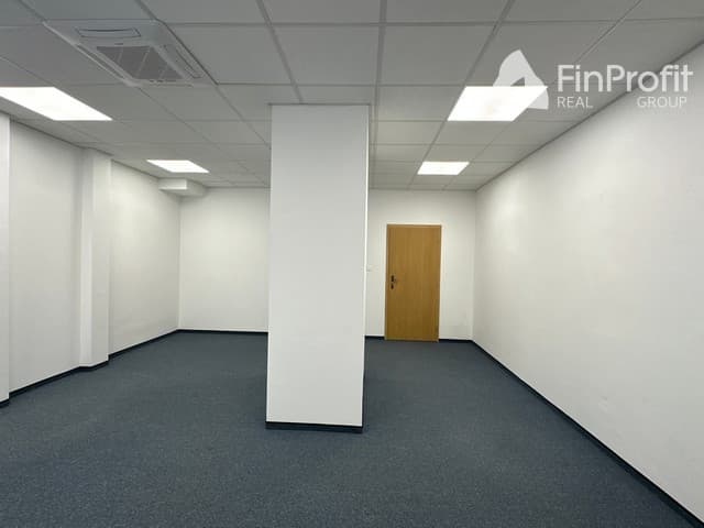 Kancelársky priestor na prenájom – 36 m², Nevädzova ul. – fotka 2