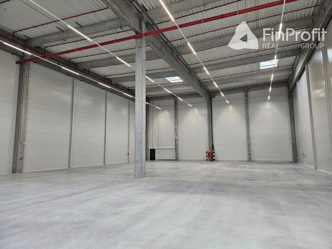 Sklad pre mestskú logistiku a ľahkú výrobu na prenájom - 817 m2, Staviteľská ul. – fotka 2