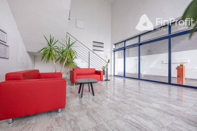 Kancelárske, obchodné a skladové priestory na predaj – od 33 m2, ul. Vajnorská – fotka 2