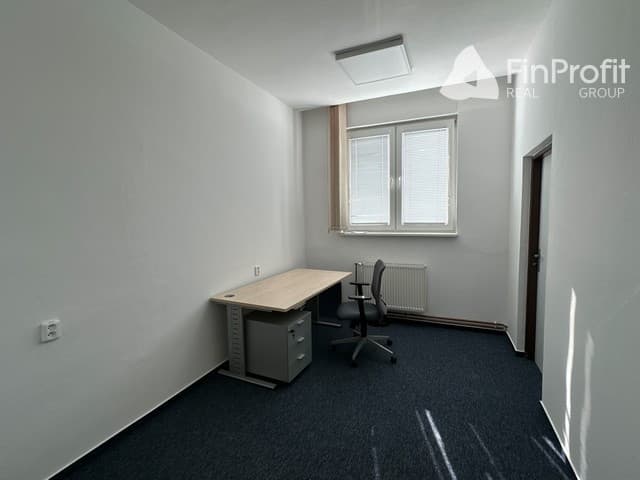 Kancelárske priestory na prenájom - od 12 m2, ul. Na Pántoch