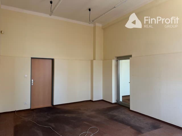 Multifunkčný priestor na prenájom – 475 m², Bojnická ul. – fotka 2