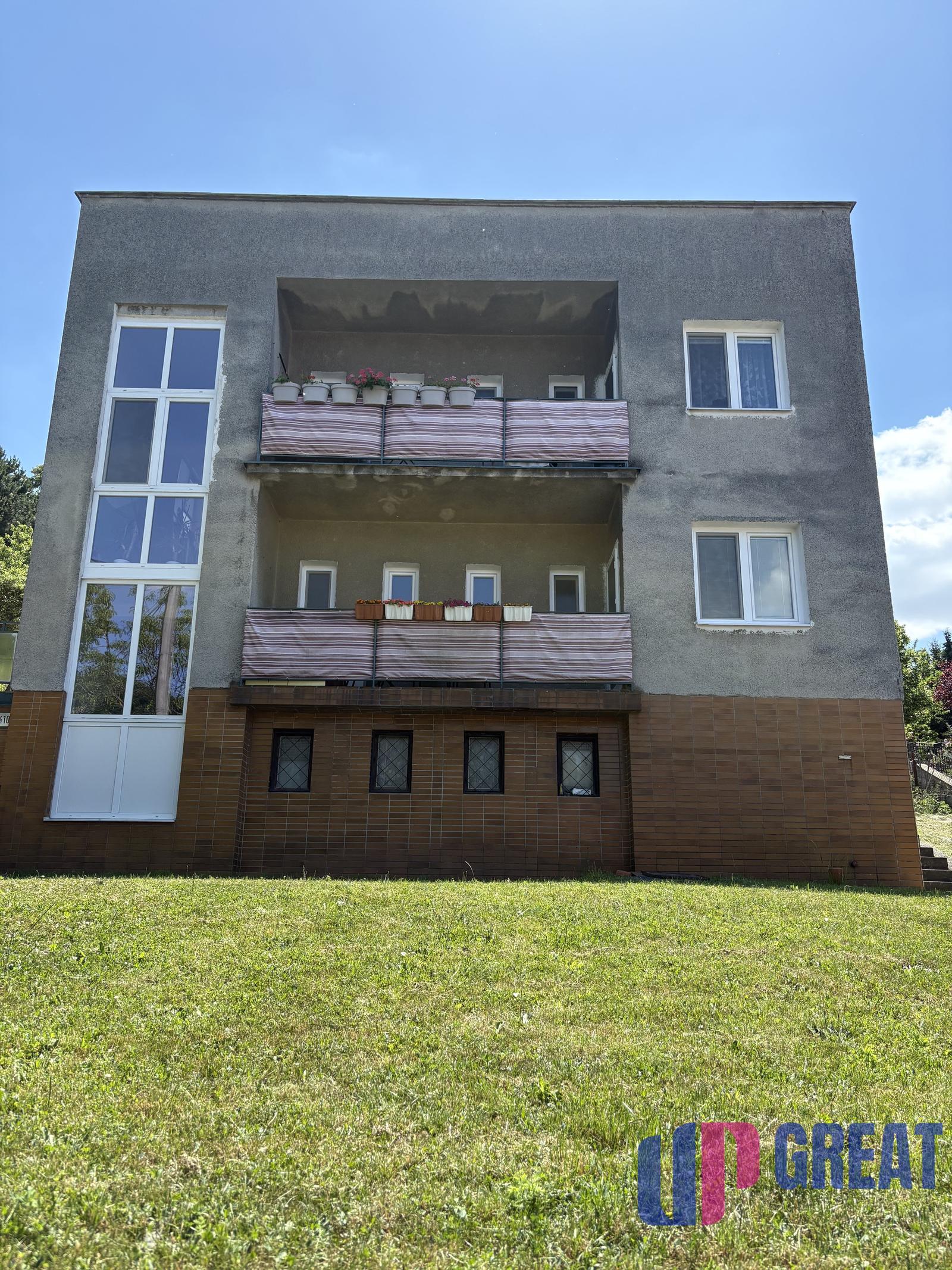 Predaj: rodinný dom s veľkorysým pozemkom.