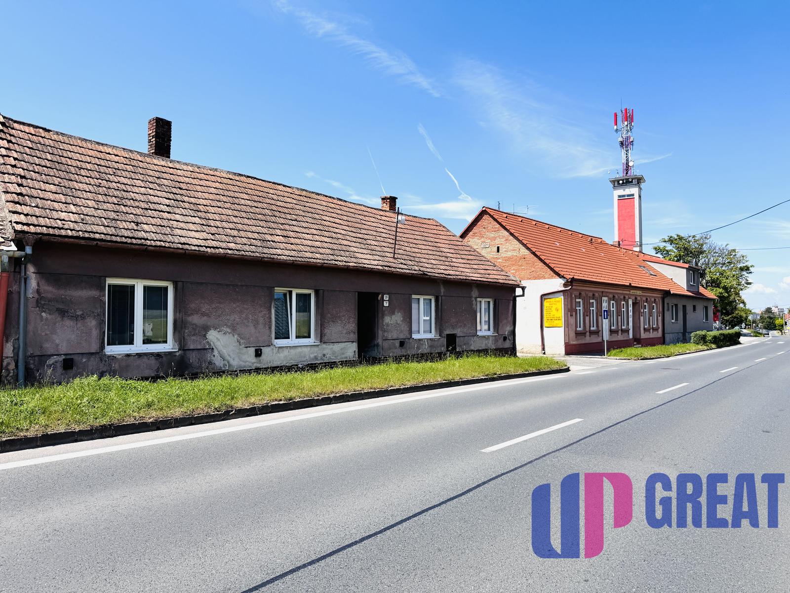 Na predaj 3-izbový rodinný dom s garážou a hospodárskymi budovami – Holíč, ul. Štúrova. – fotka 2