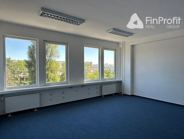 Kancelária s bezplatným parkovaním na prenájom - 72 m2, Rybničná ul. – fotka 2