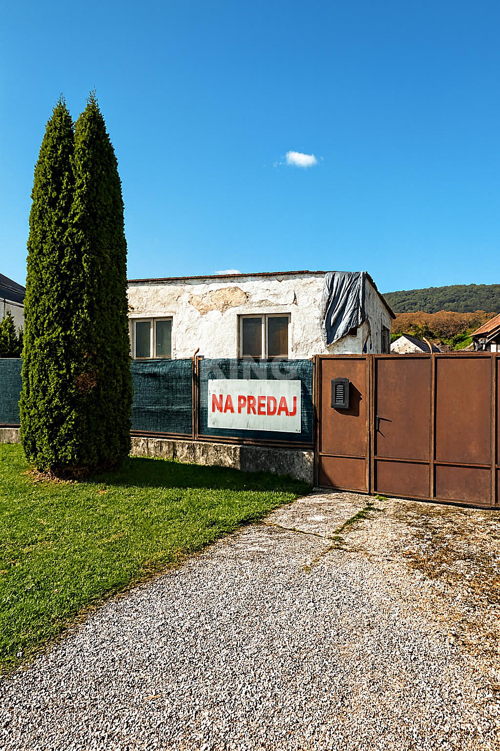 🏡 Pozemok s rodinným domom na zbúranie –Drážovce pri Nitre
