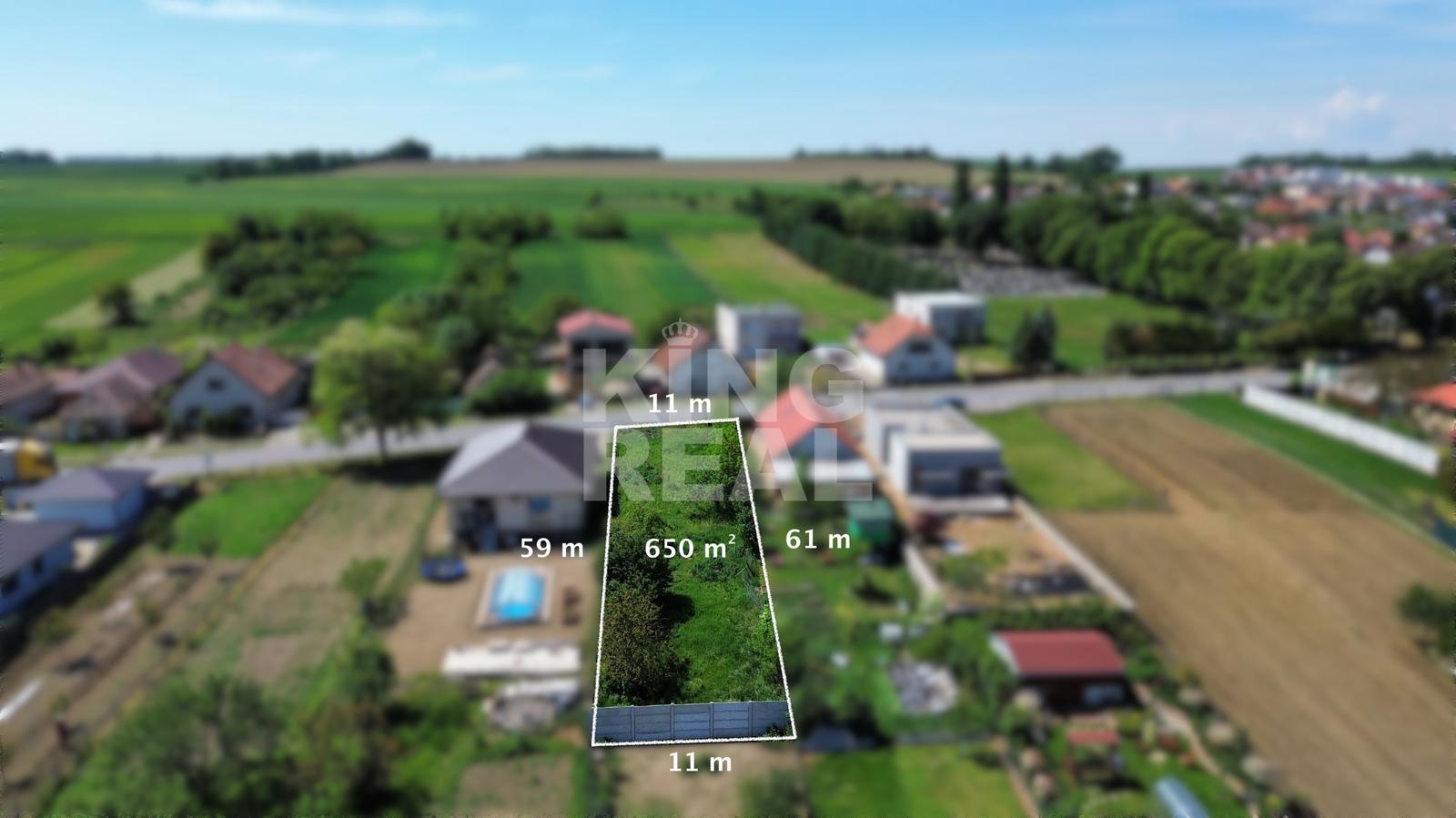 🏡 Na predaj pozemok v obci Rišňovce – fotka 2
