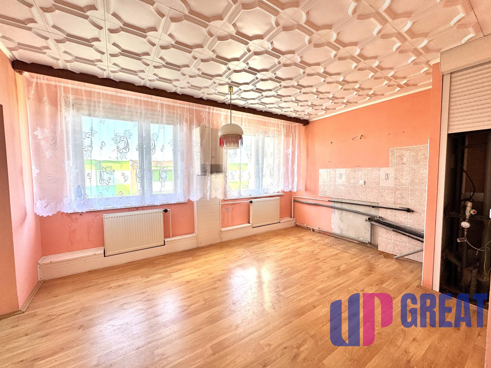 Na predaj 3-izbový byt s balkónom a krásnym výhľadom,Gbely. – fotka 2