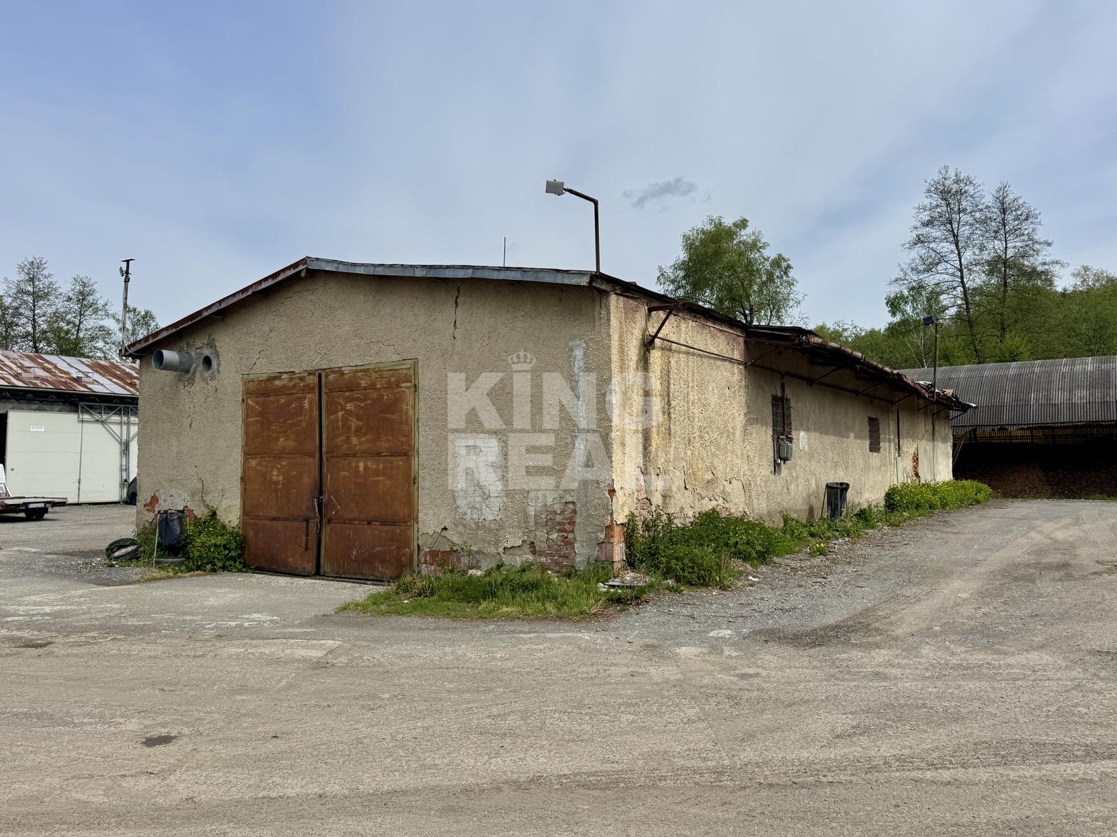 NA PRENÁJOM - Skladový priestor 250 m2, Giraltovce pri hlavnej ceste I/21