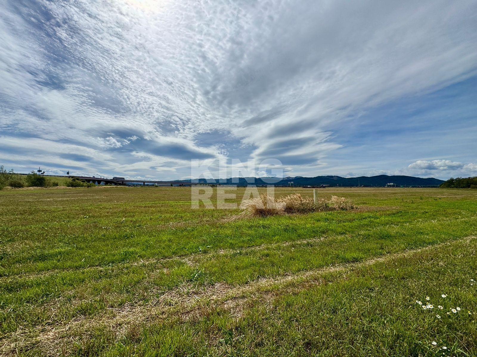Pozemok pri letisku Poprad - Tatry – fotka 2