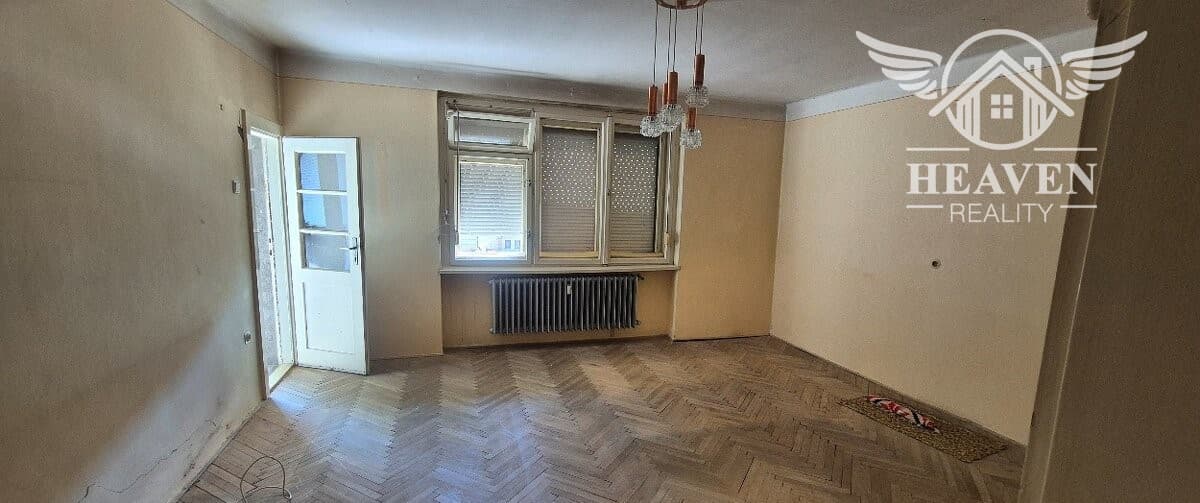 Na predaj 3‑izbový tehlový byt na Alžbetinom ostrove v Komárne – fotka 2