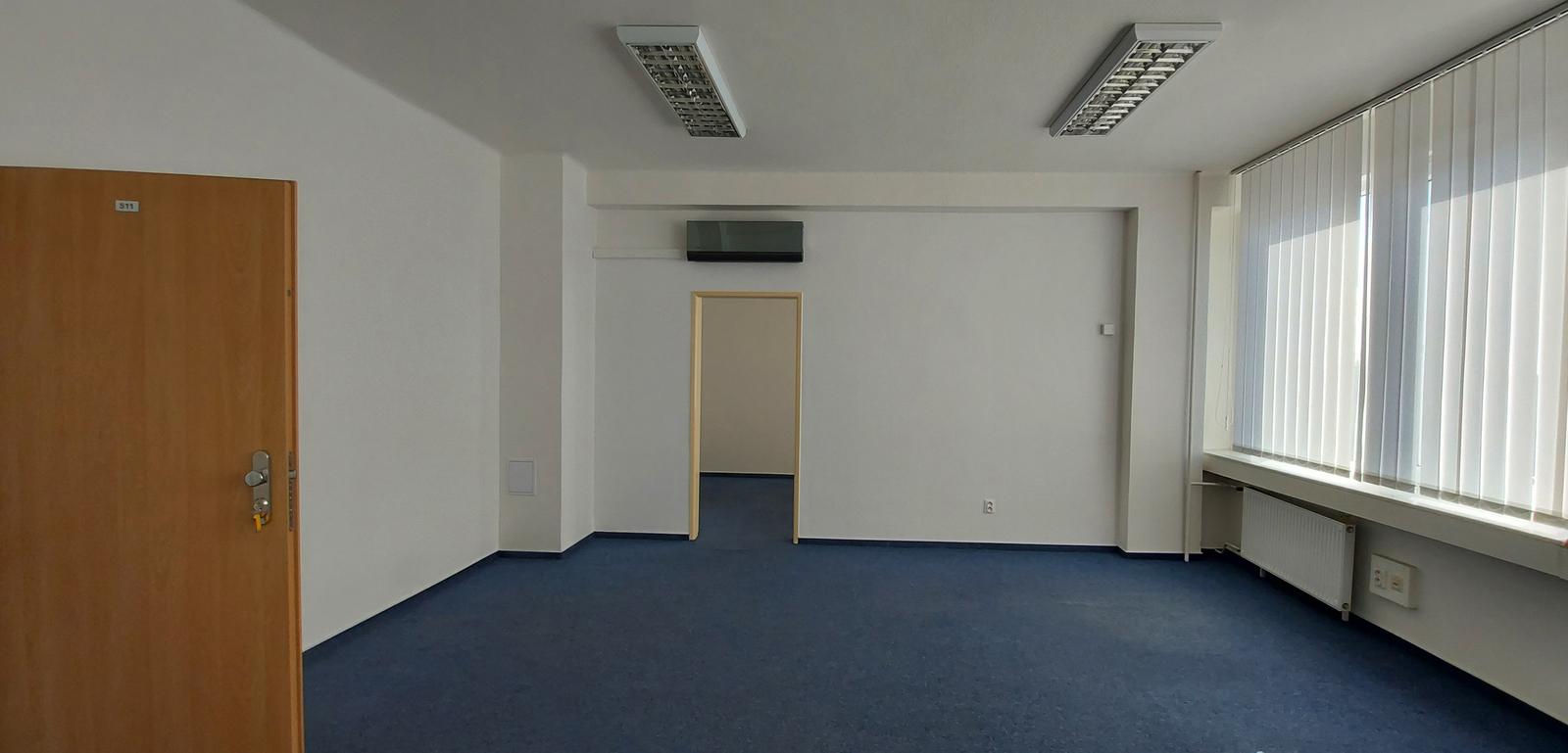 PRENÁJOM- dvojkancelária- 54 m2-  BA III.- Rača