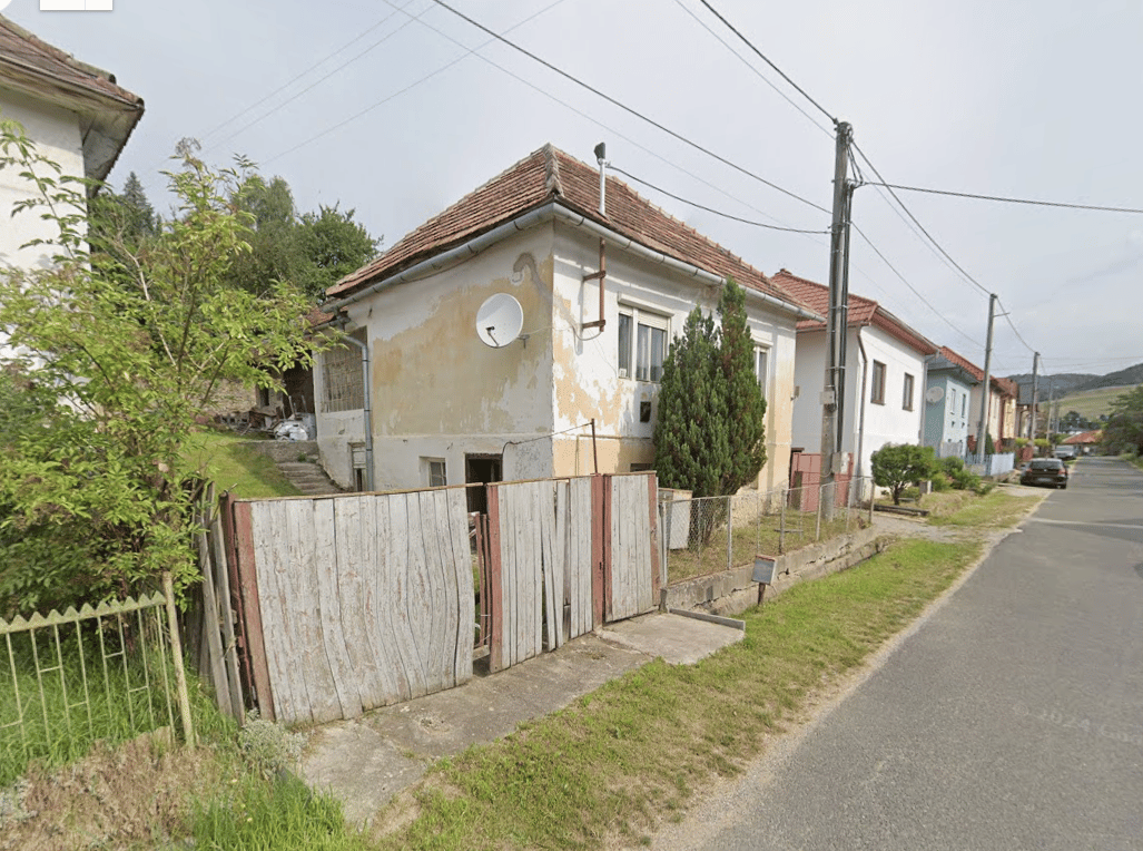Zaujímavý Rodinný dom mimo hlavnej cesty obec Kluknava – fotka 2
