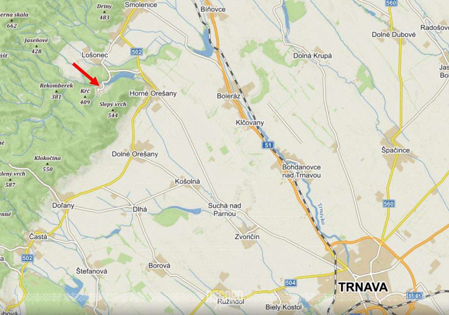 Veľký stavebný priemyselný pozemok v doline pod Karpatami – fotka 2