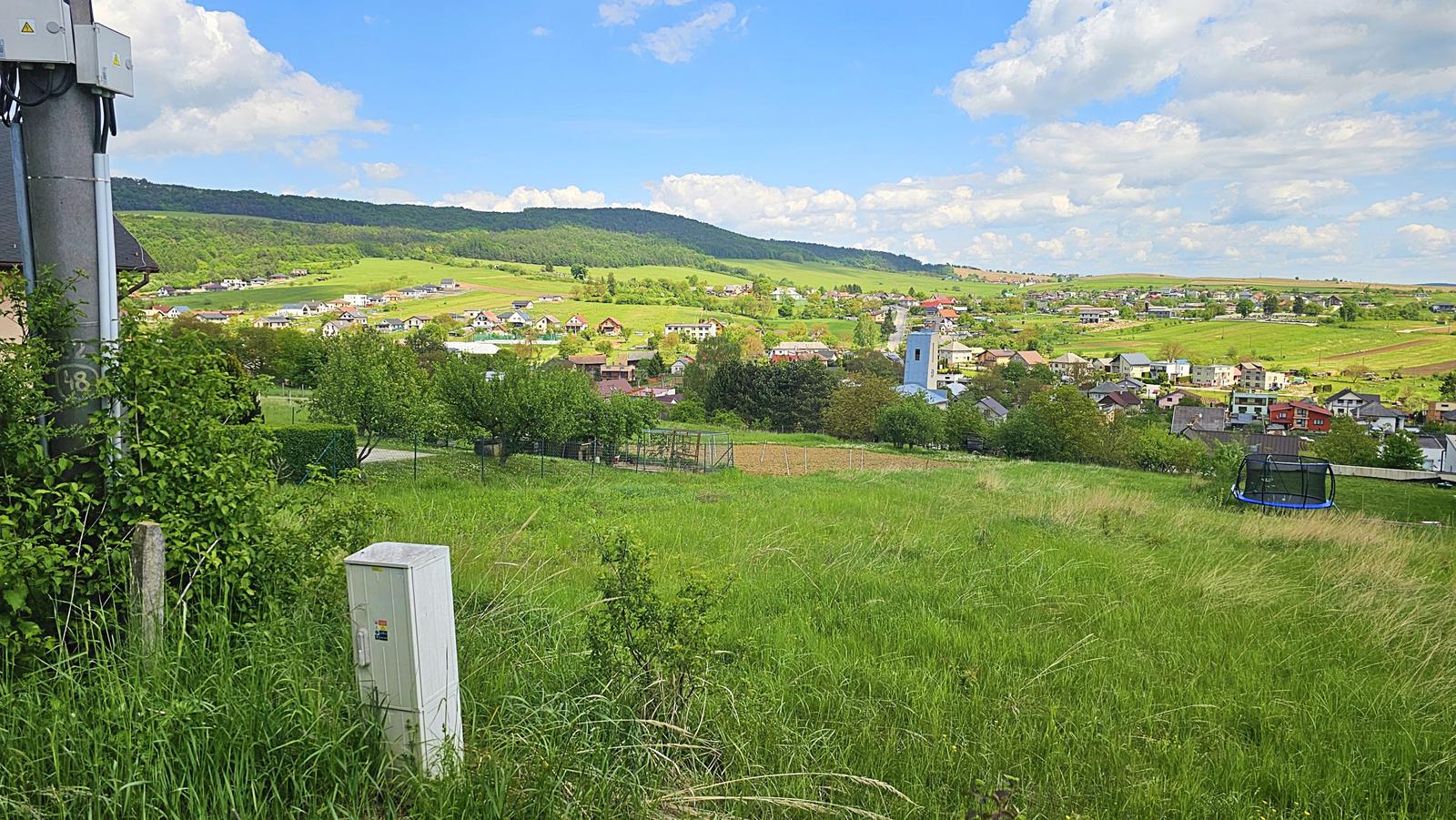 Pozemok na mobilný dom, chatu, modulovú stavbu, Podhorany – fotka 2