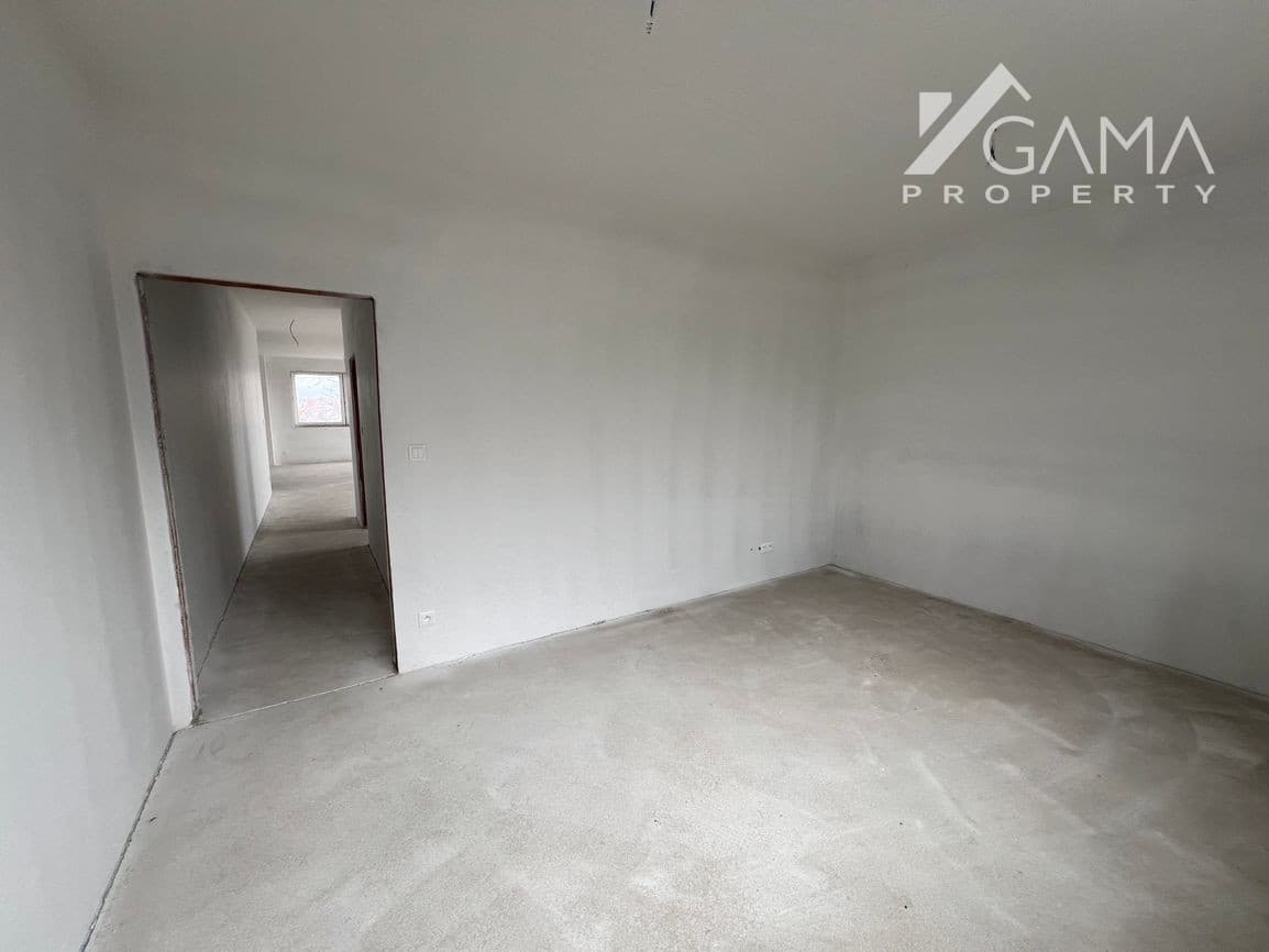 Ponúkame na predaj krásny moderný trojizbový byt v centre mesta Poprad – fotka 2