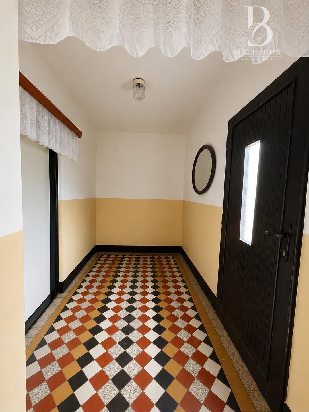 Rezervované|Rodinný dom s garážou, stodolou a záhradou 1241 m² – Stuľany – fotka 2