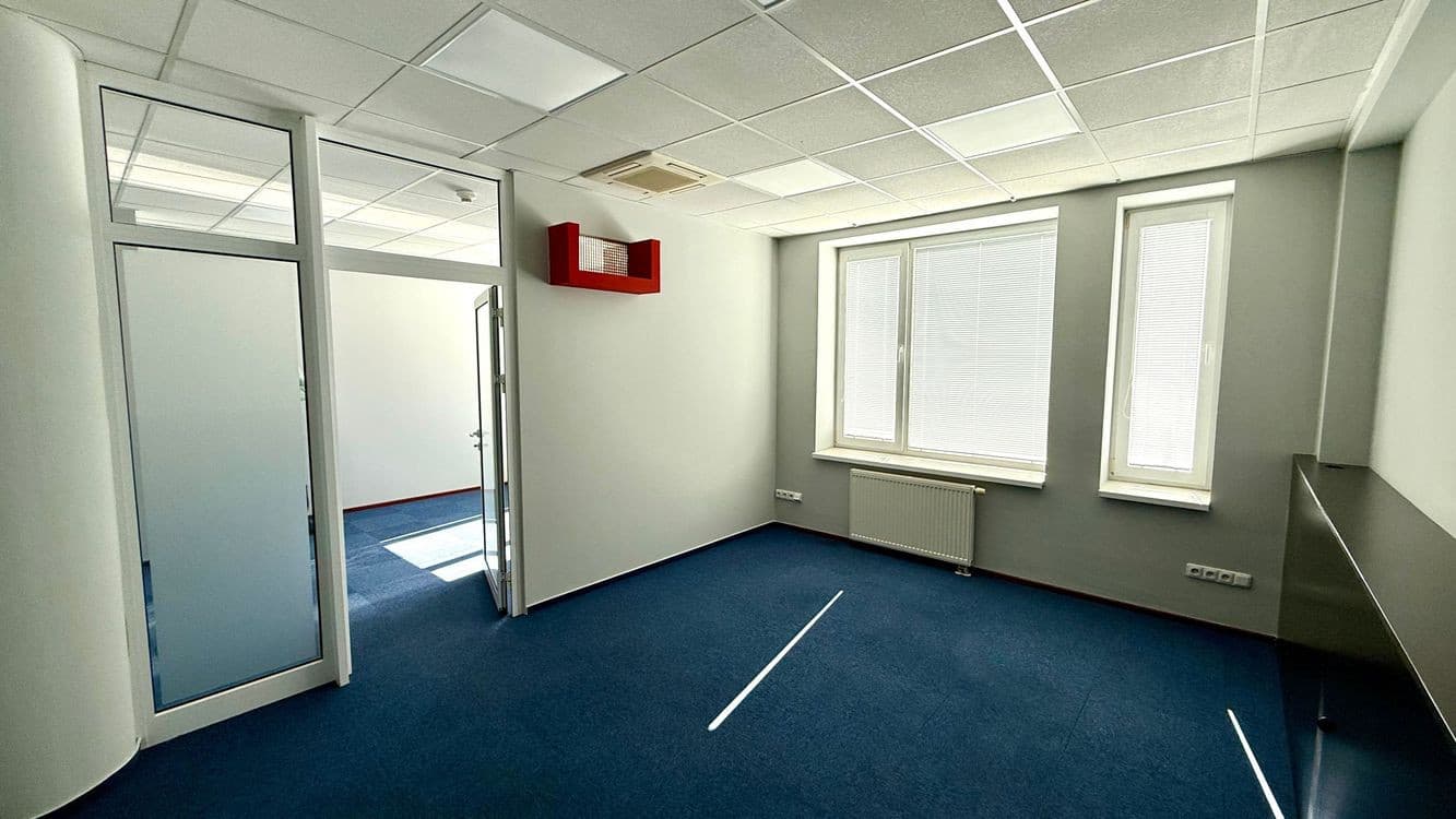 Kancelária 44 m2 ul. Mlynská, Centrum  Staré mesto