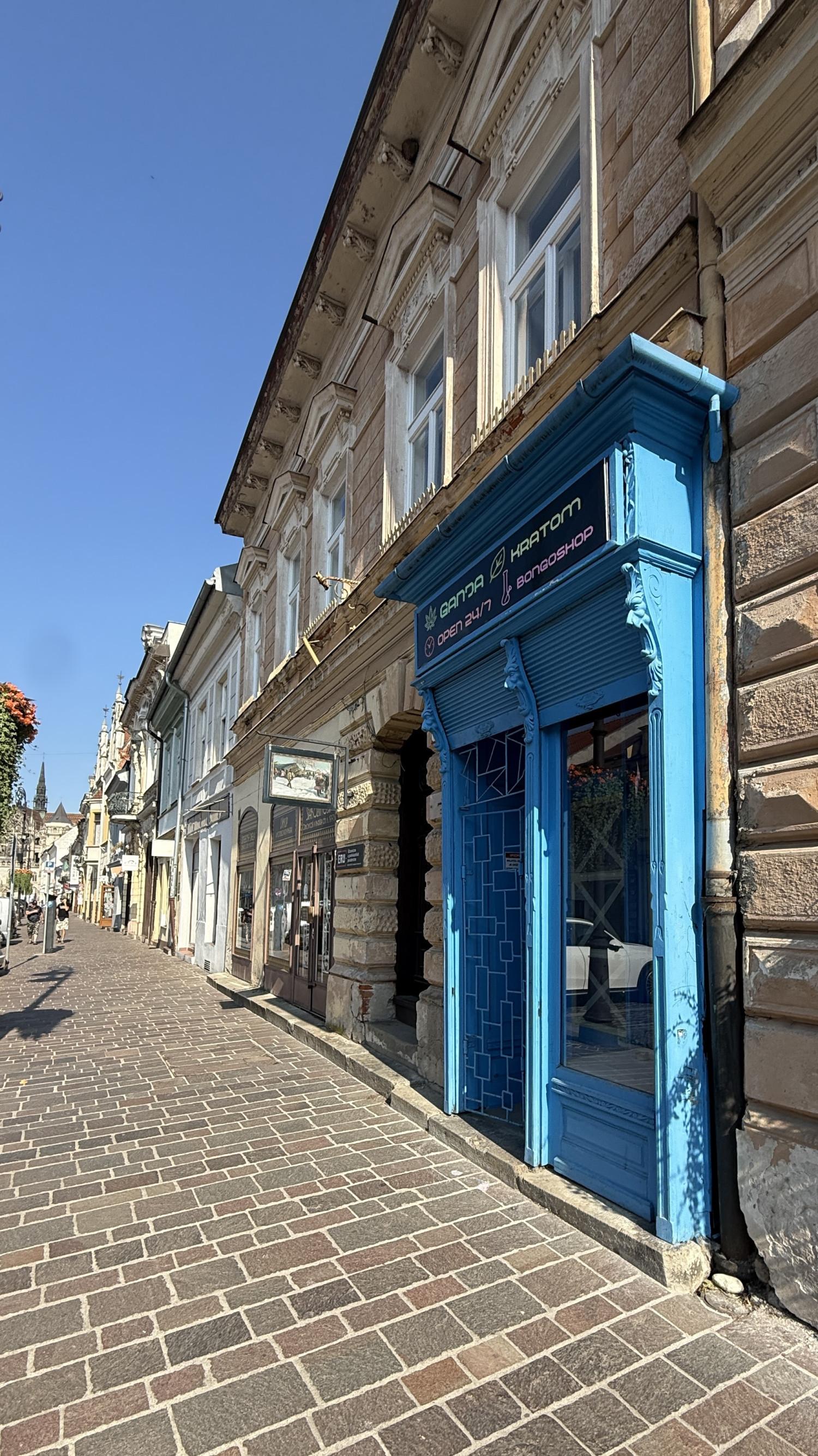 Obchodný - kancelársky priestor 25 m2 ul. Alžbetina, Staré mesto, Centrum – fotka 2