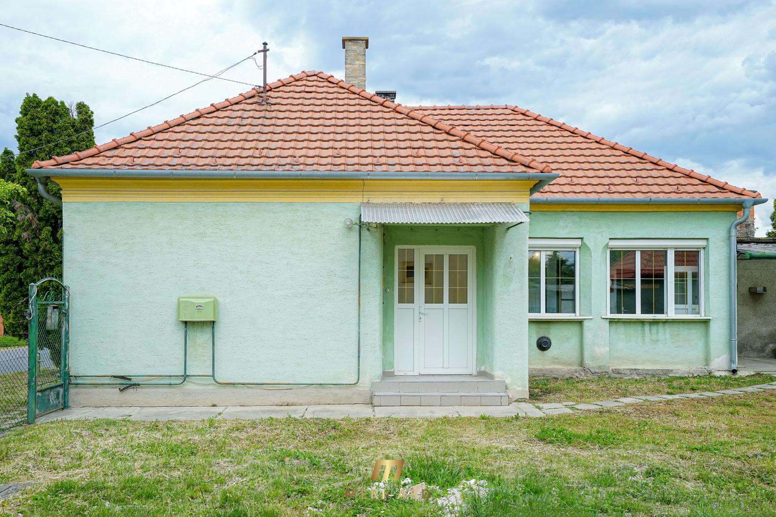 3-izbový rodinný dom s veľkým pozemkom v Starej Rajke, pri Bratislave – fotka 2