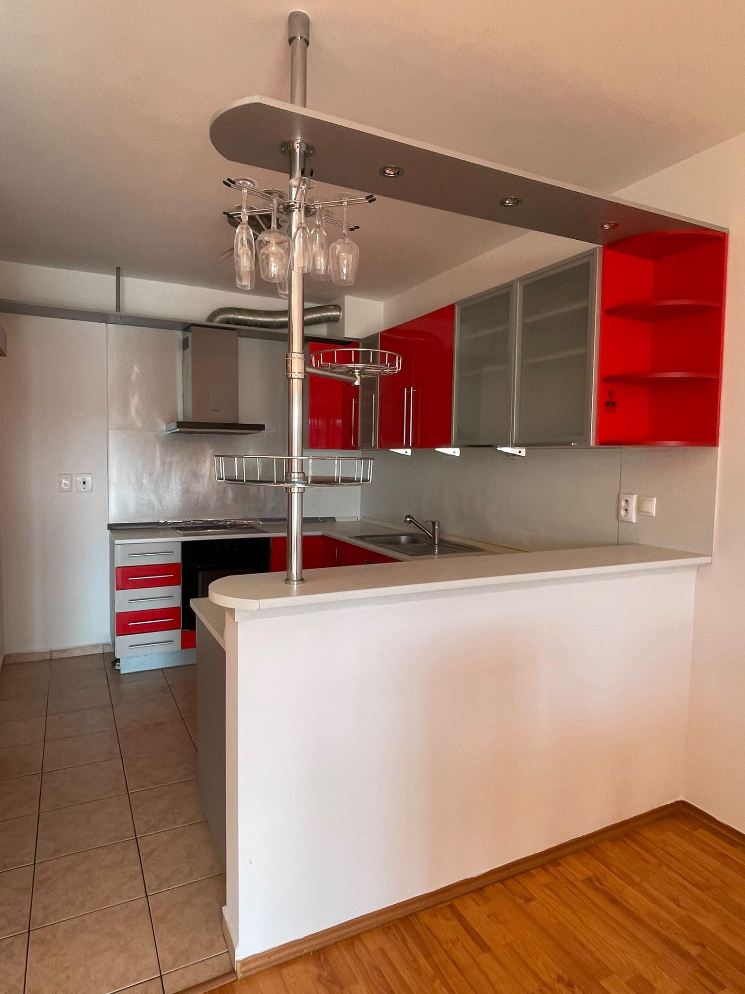 Areté real- Predaj výborne dispozične riešeného 3-izbového bytu s balkónom v centre mesta Pezinok – fotka 2