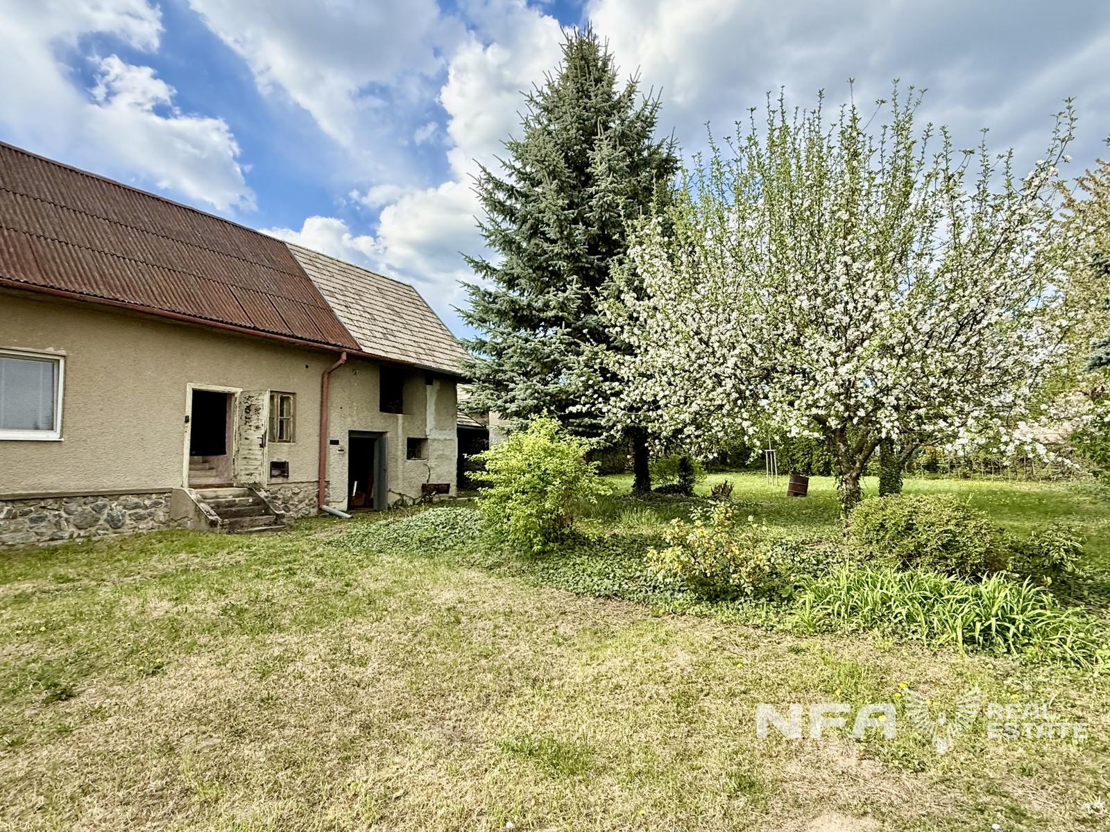 Rodinný dom Divín, Ružiná - pokoj, súkromie a voda na dosah