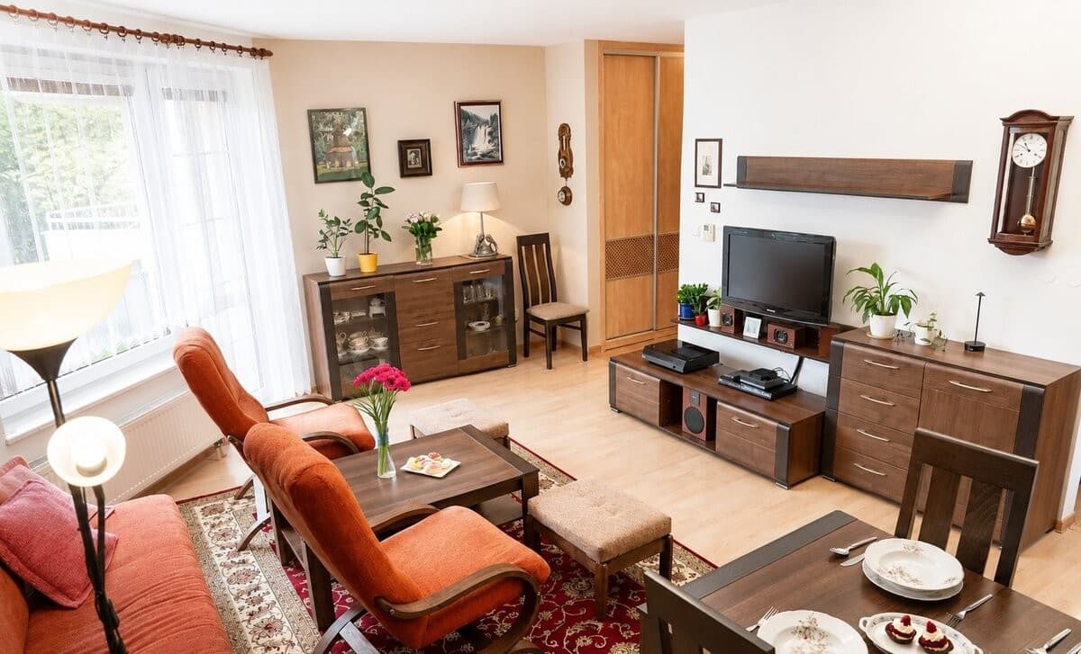 3-izbový tehlový byt  s balkónom a pivnicou – Nemšová – fotka 2