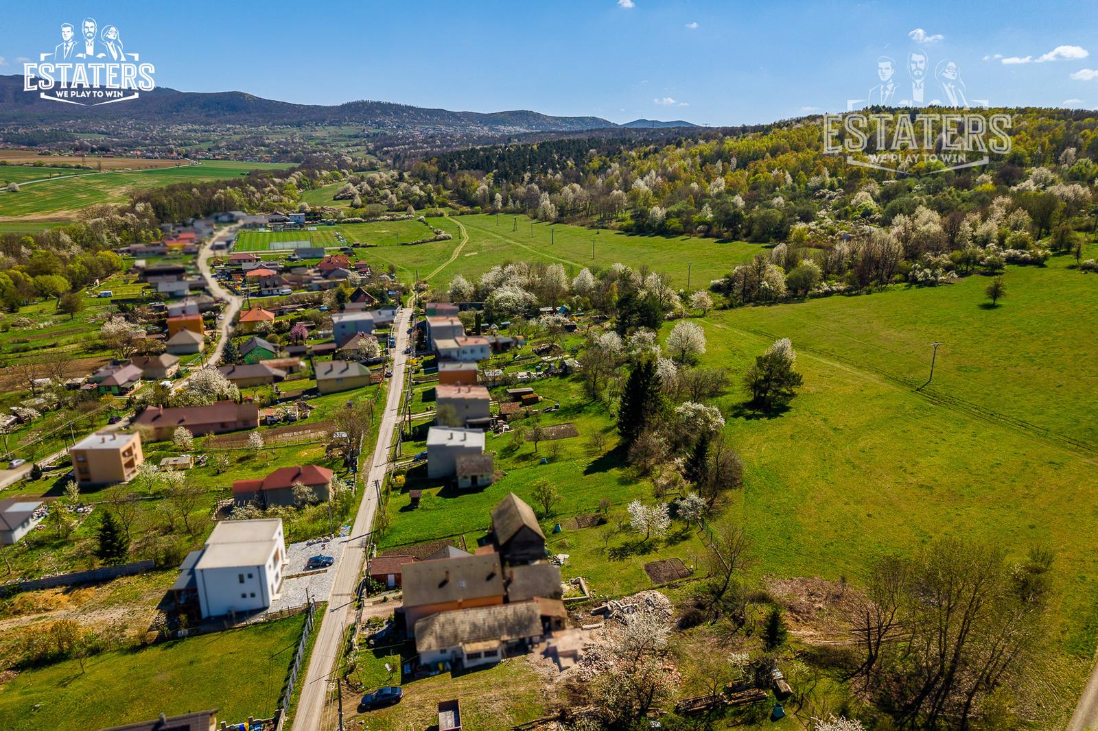 ESTATERS | PREDAJ – 2 STAVEBNÉ POZEMKY, DULOVA VES,