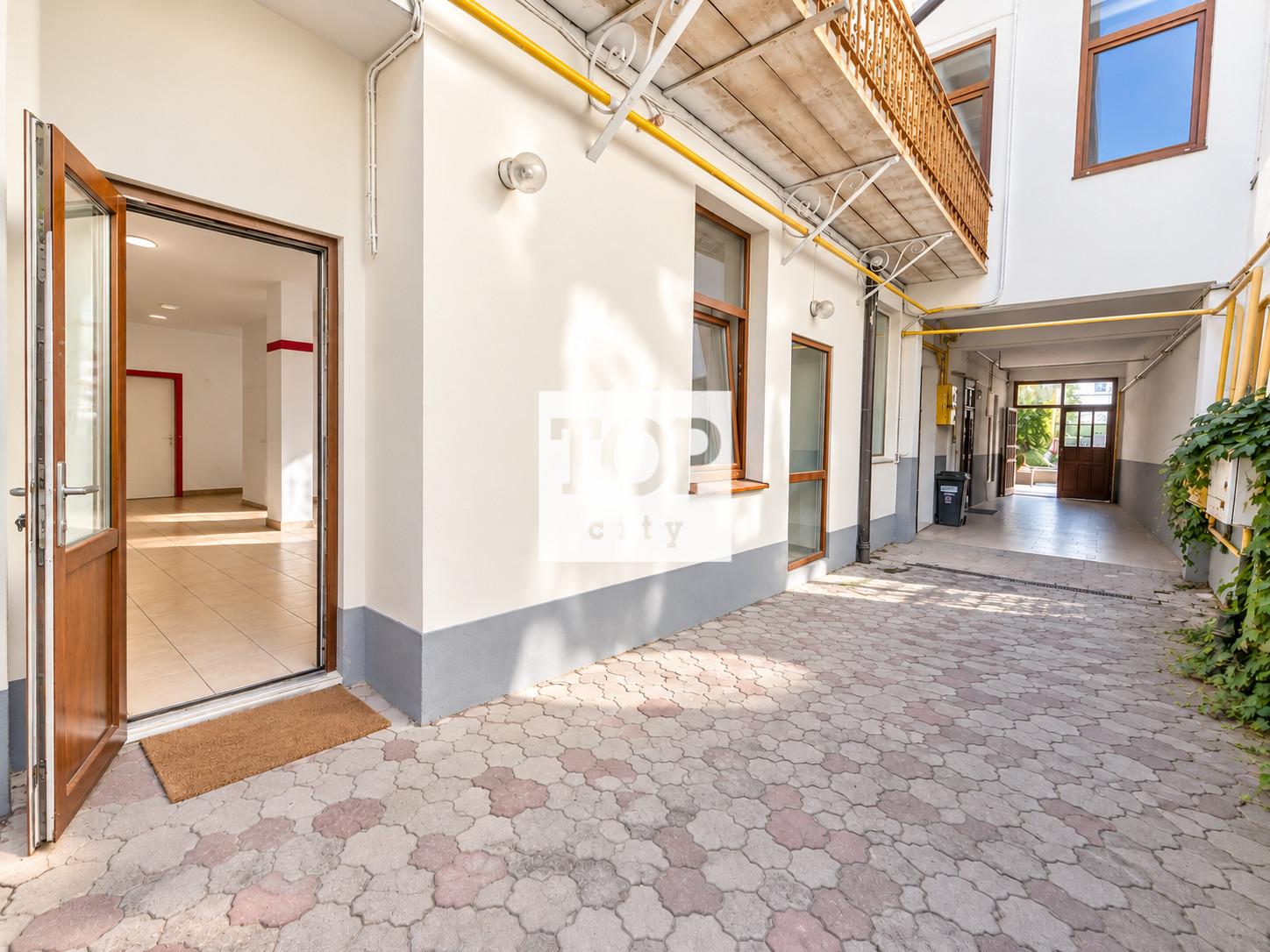 EXKLUZÍVNE – obchodný priestor na prenájom, Námestie Poprad