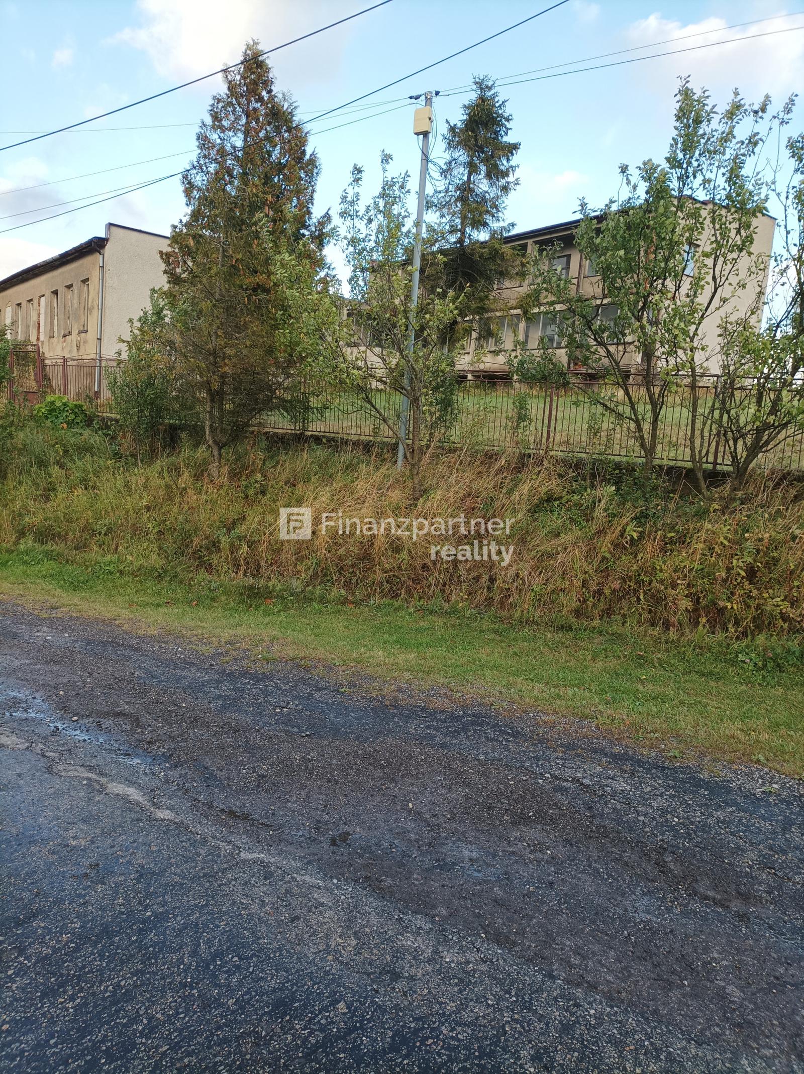 Štedrí pozemok s výhľadom. / F258-14-ALPO/ – fotka 2