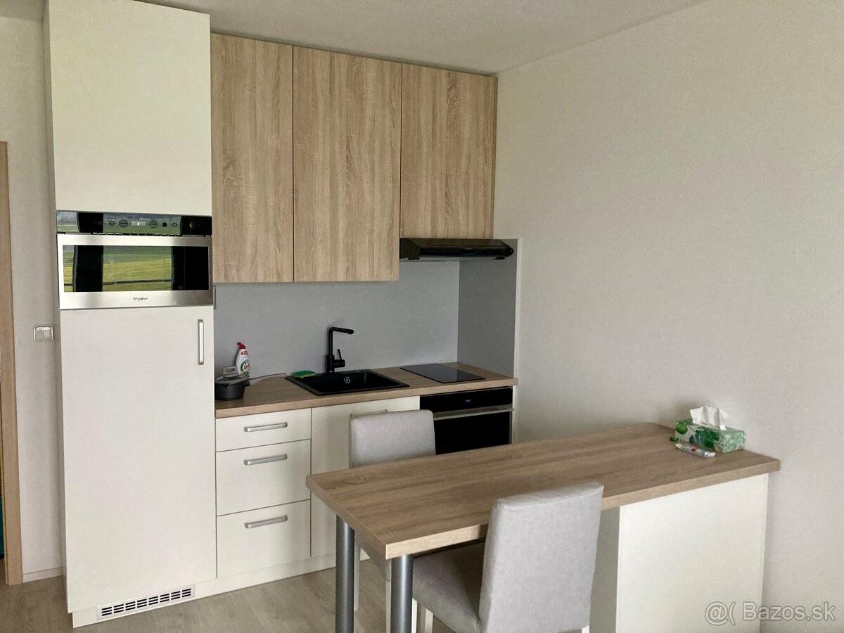 Na PRENÁJOM garsonka, Suchoňova Poprad – fotka 2
