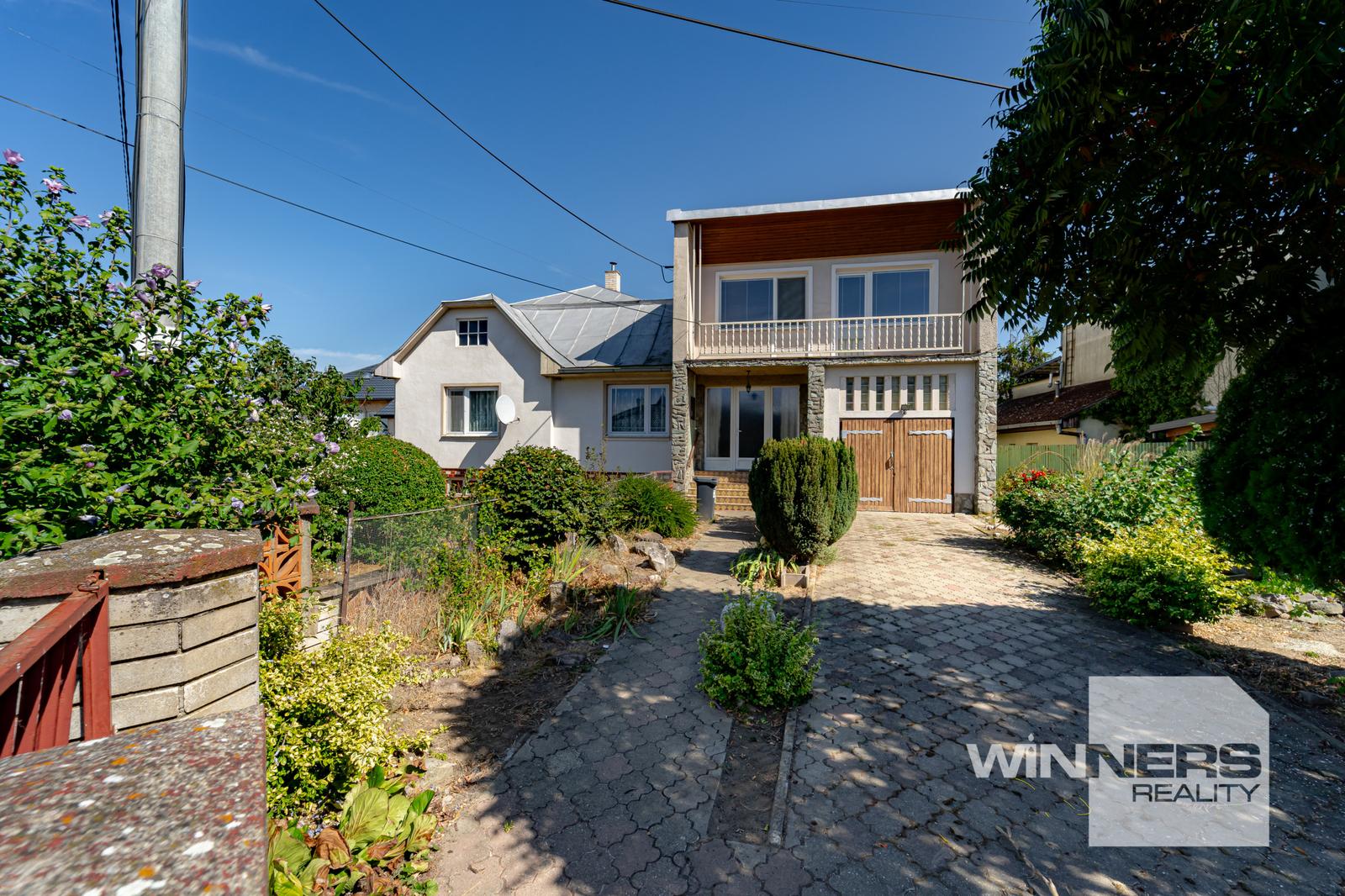 6 izbový rodinný dom v pôvodnom stave s pozemkom 830 m2, Čaňa