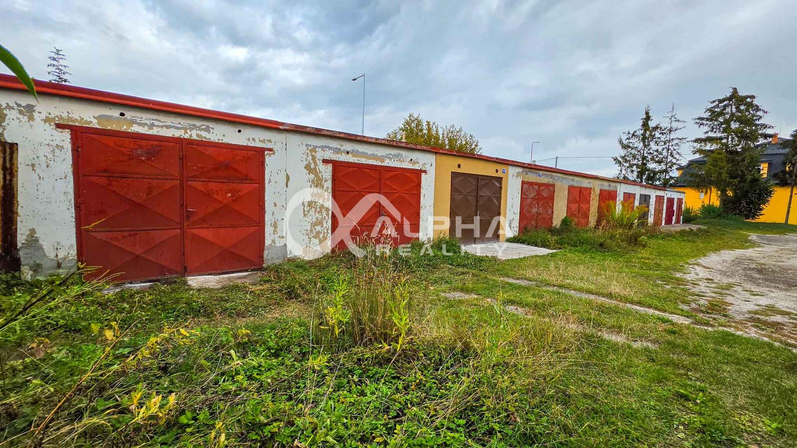 EXKLUZÍVNE Garáž, Chrapčiakova ul., Spišská Nová Ves