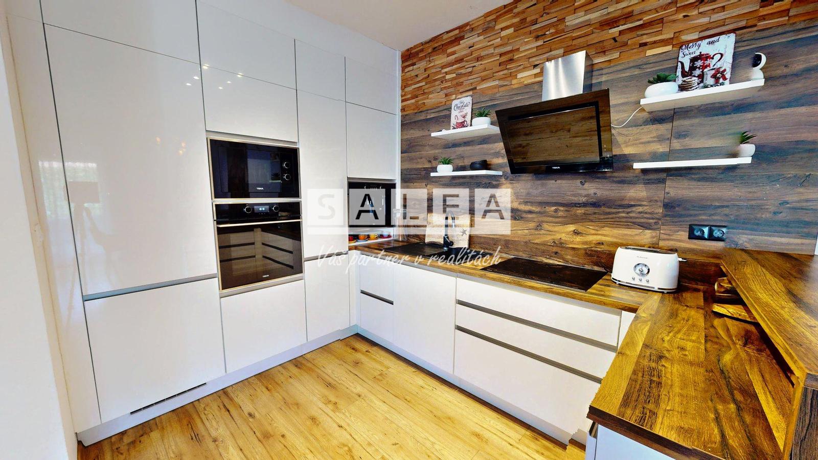 REZERVOVANE- 4 izbový moderný RD Galanta- Mládežnícka štvrť – fotka 2
