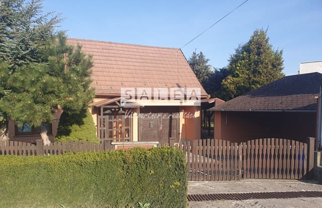 Zaujímavý dom 5iz.1438m2+garáž+4x park. Dolné  Dubové pri TT – fotka 2