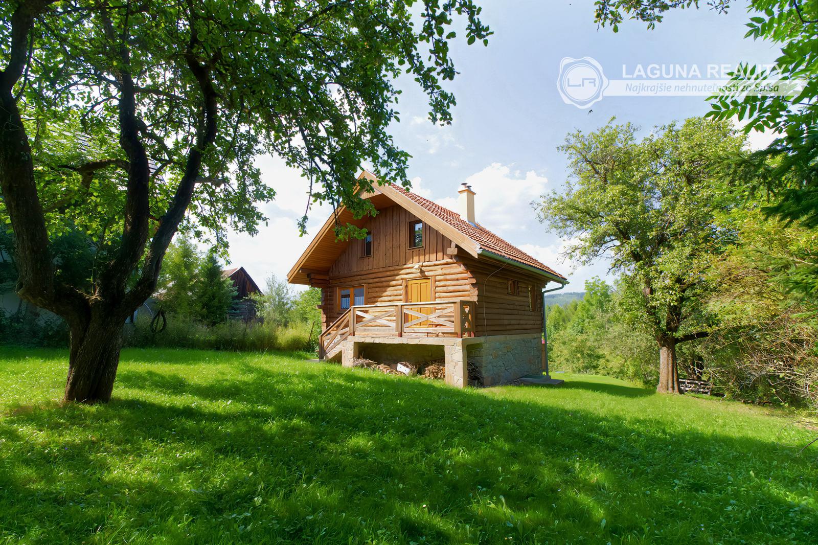 Zrubová chata – novostavba (907 m²), Závada, Levočské vrchy