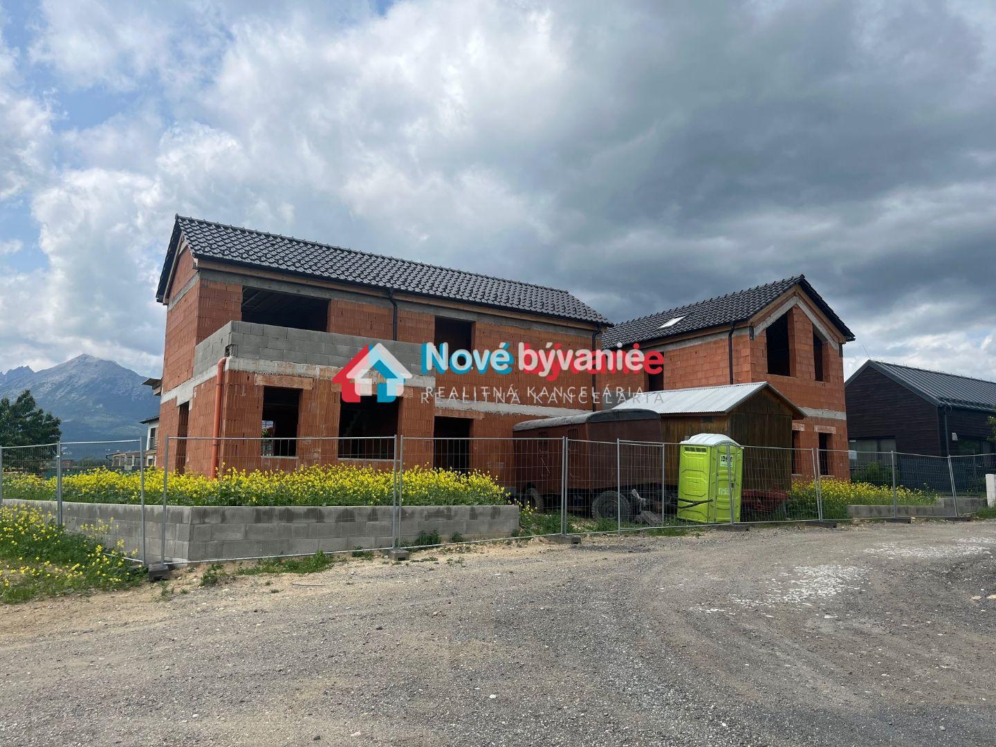 Rozostavaný dvojdom v obci Mlynica – fotka 2