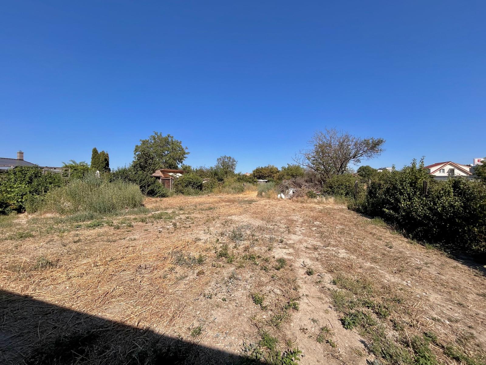Na predaj - Stavebný pozemok 480 m² - Podunajské Biskupice