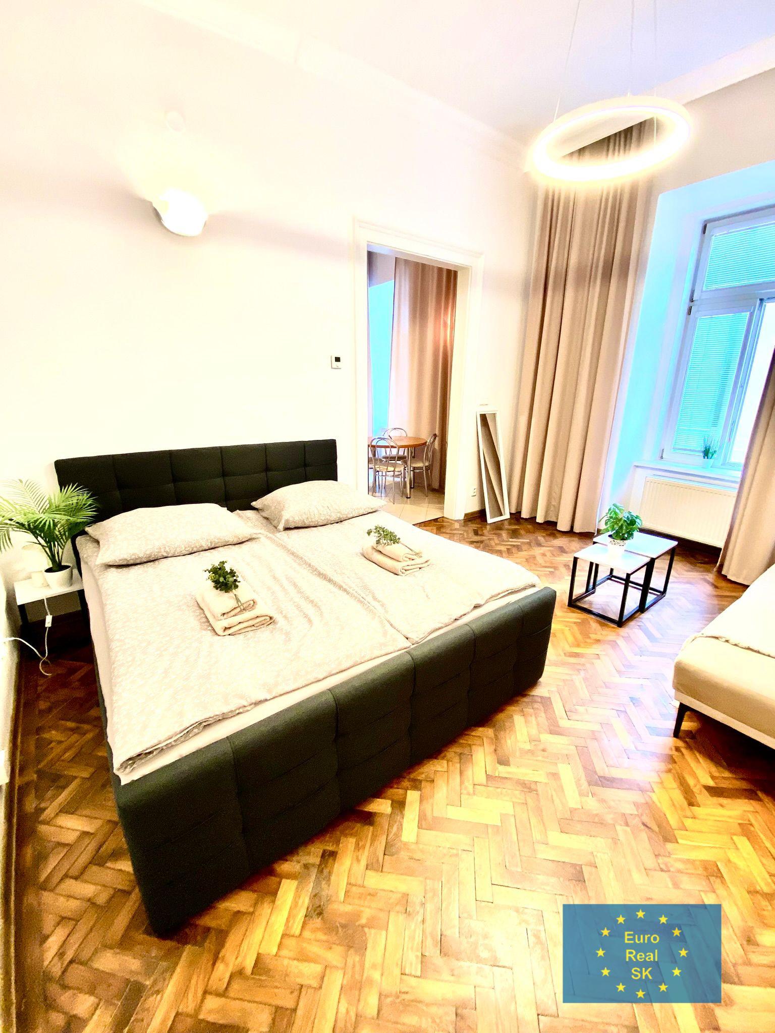 Ponúkam na prenájom 1 izb byt v lokalite Košice - Centrum, Kováčska ul.. – fotka 2