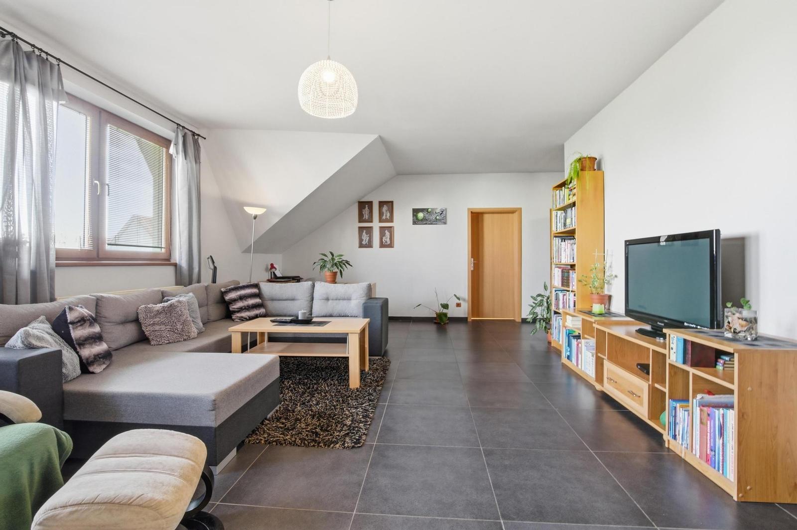 Zariadený 4 izb. byt 141m², murovaný dom - Trnavská, Pezinok