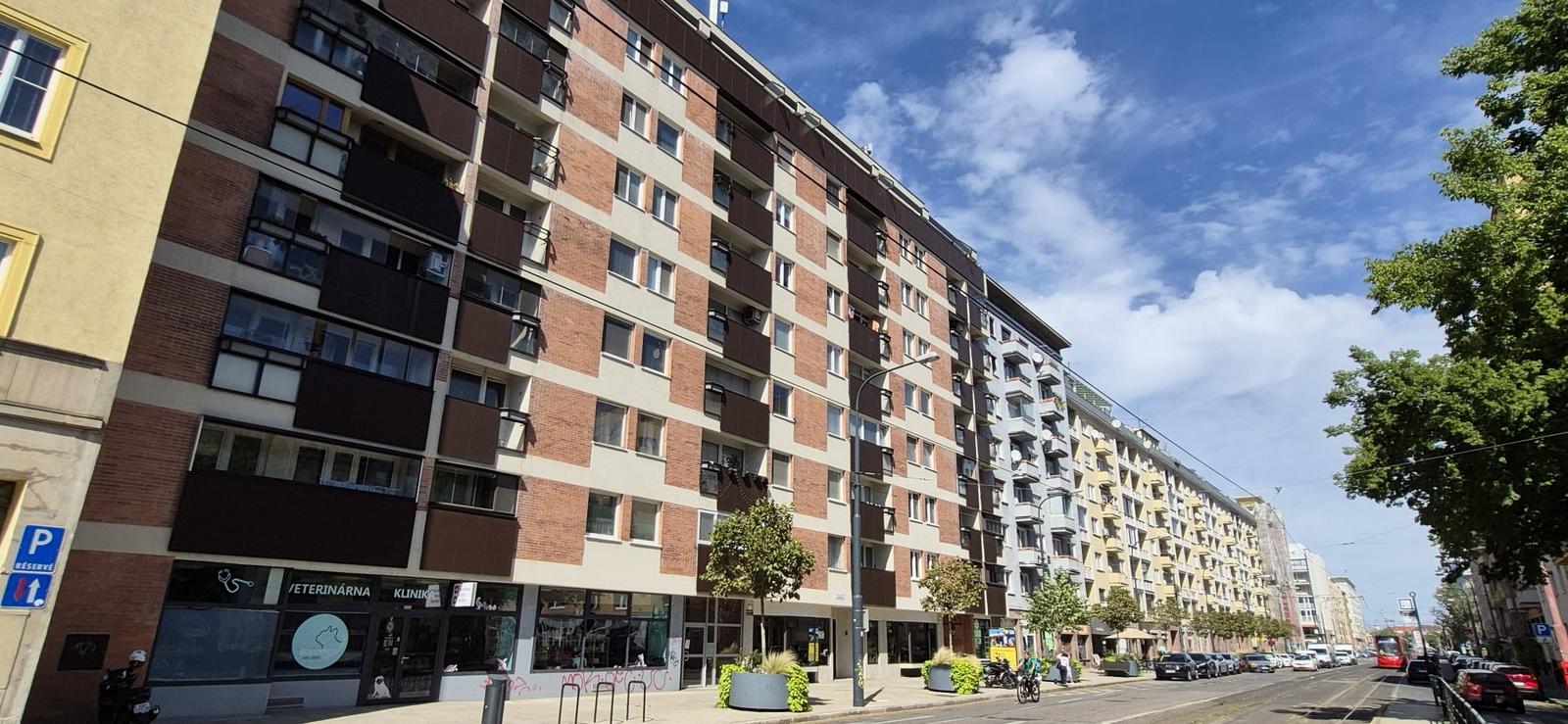 REZERVOVANÝ  2I BYTU V CENTRE MESTA